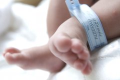 子宫位置前倾探因：子宫前位的形成与治疗考量