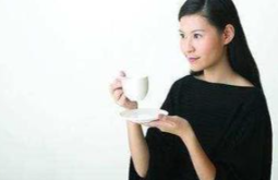 移植前是否需要提前停药（如阿司匹林、黄体酮等）？