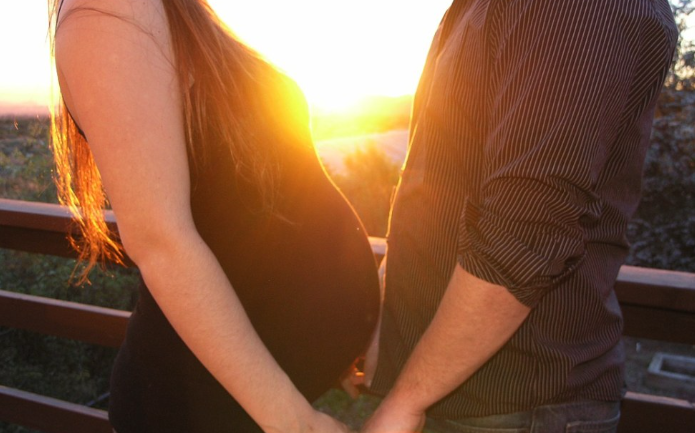 试管婴儿促排,真的会加速女性衰老吗?